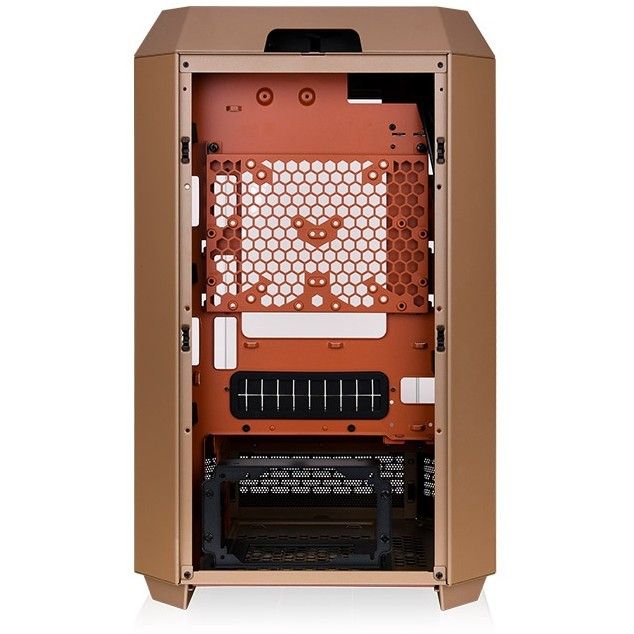 Arena de grava Thermaltake Tower 300