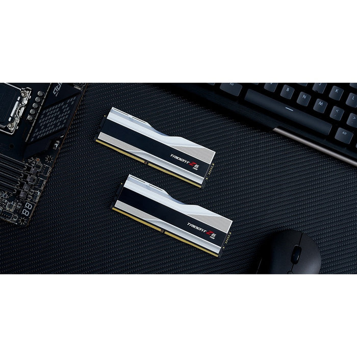 Módulo de memória G.Skill Trident Z5 RGB F5-8000J3848H16GX2-TZ5RS
