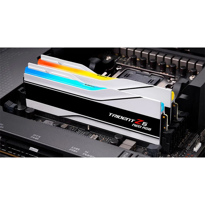 Módulo de memória G.Skill Trident Z5 Neo RGB F5-6400J3039G16GX2-TZ5NRW
