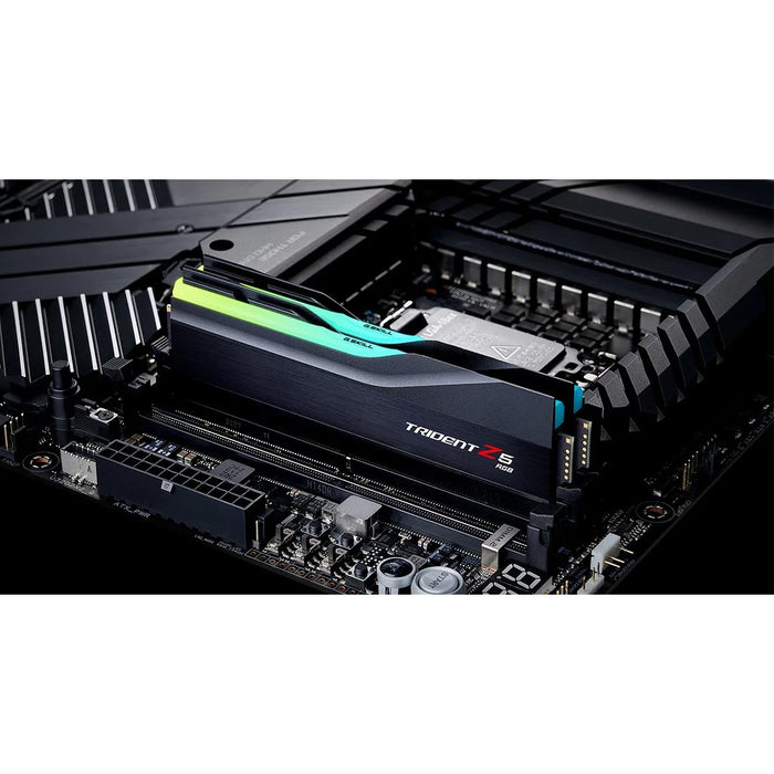  5600 MHz